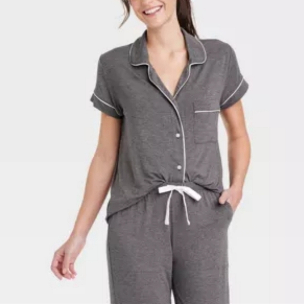 ❤️10/$10 New pajama top - Picture 1 of 2